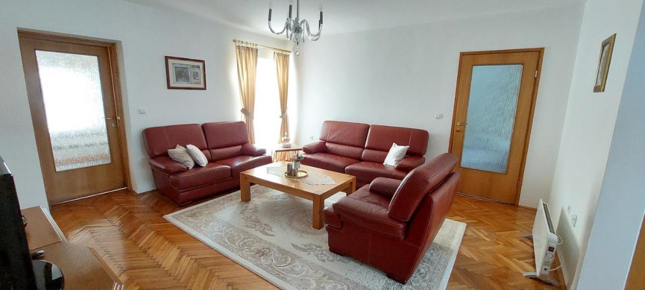 Mb Deluxe Apartment Visoko Buitenkant foto