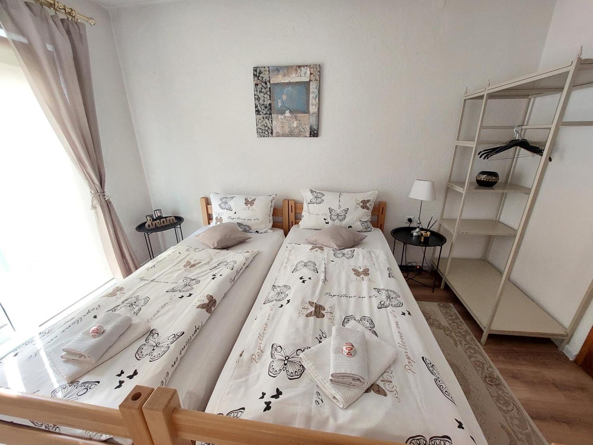 Mb Deluxe Apartment Visoko Buitenkant foto